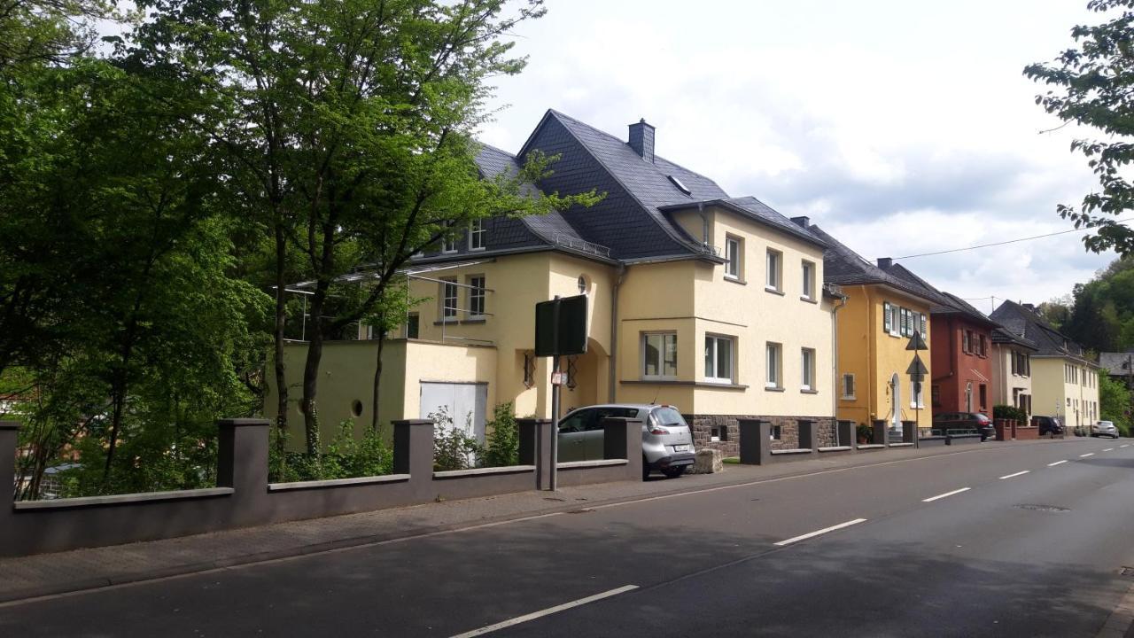 Ferienhaus Heiner Und Walter Idar-Oberstein Εξωτερικό φωτογραφία